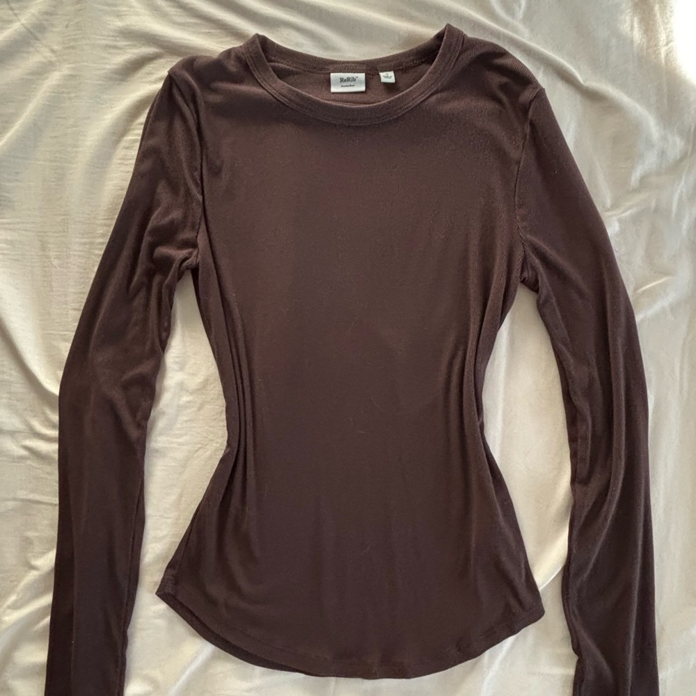Aritzia Stretch Long Sleeve